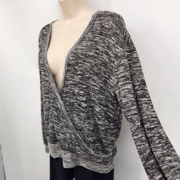 Coco + Jaimeson Crossover Yoga Cover-Up Sweater Top Long Sleeve - Picture 3 of 7